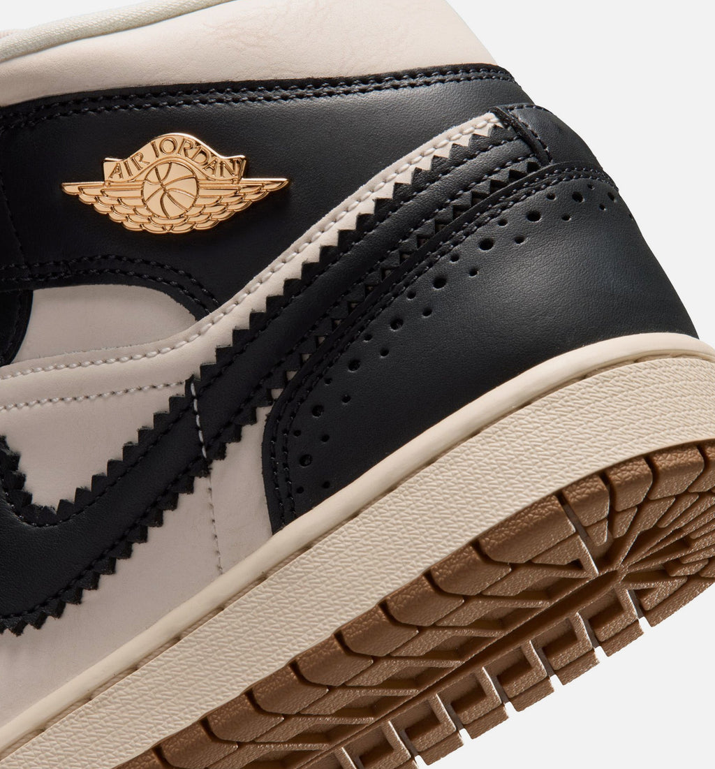 Air Jordan 1 Mid SE Women's Lifestyle Shoe